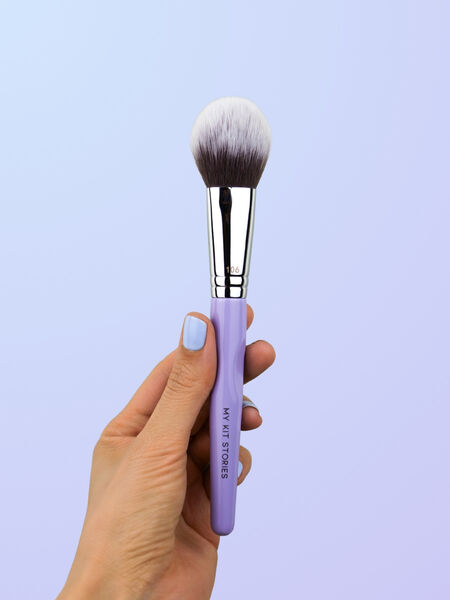 Multipurpose Brush 106 - Poskipunalle, puuterille ja aurinkopuuterille